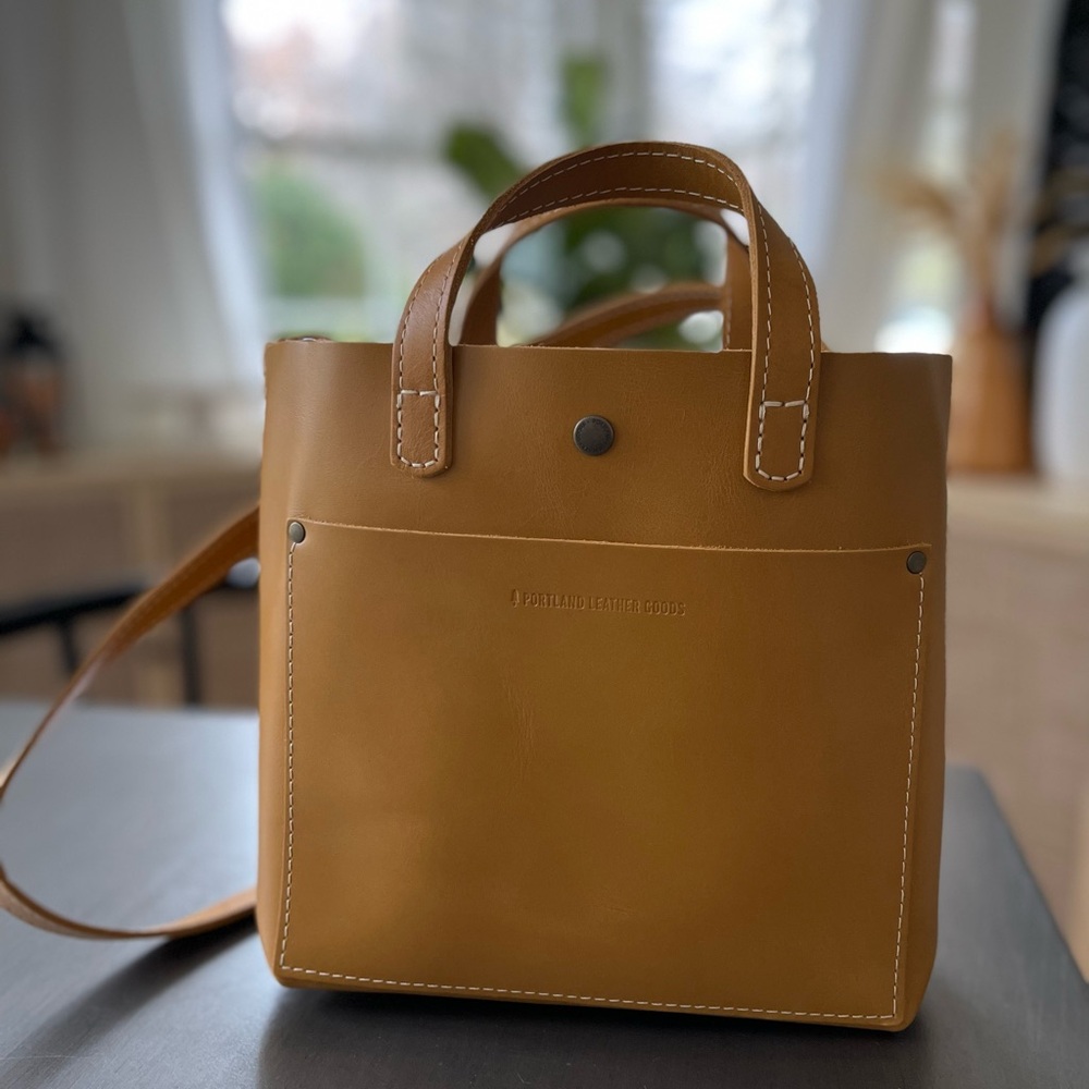 Portland Leather Goods – Mini Crossbody in Mango – BNNU